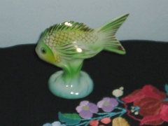 Hollóházi porcelán hal - zöld aranyhalacska
