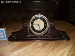 Antik kandalló óra