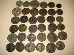36db-os római pénz gyűjtemény