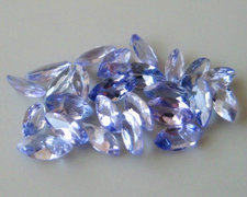 25 db/1,89 ct lilás-kék TANZANIT marquise term. drágakő
