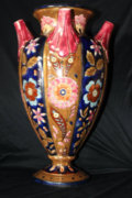 Fischer asztali váza. 1800-as évek vége.