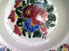 Hatalmas kispesti porcelán asztalközép 