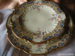 Dús aranyozású antik tányérok