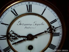 Kiválóan működő antik óra