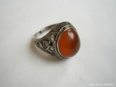 Gyűrű karneol kővel