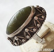 Antik Orosz Ezüst Gyűrű Gagát ékkővel
