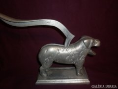 régi aluminium kutya diótörő