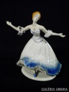 U124 A5 Porcelán balerina táncoló hölgy