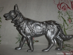 Régi alumínium öntvény kutya figura
