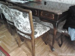 antik íróasztal