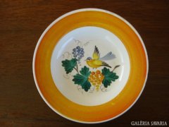 HOLLÓHÁZI festett, antik MADARAS tányér