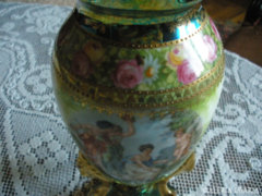 Altwien fedeles váza 31 cm