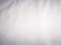 Ovális fehér damaszt abrosz 210x150 cm