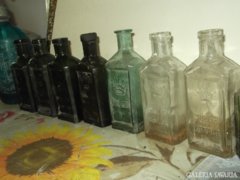 koronás kékitő üvegek 