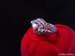 Ezüst gyűrű,markazit és gyöngy