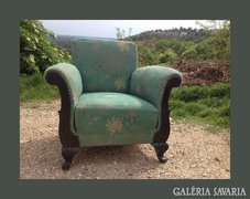 Faragásokkal díszített, kényelmes,antik fotel 1db 