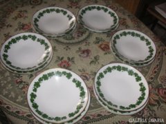Henneberg 12 dbszőlőleveles  porcelántányér