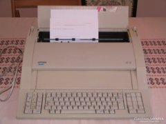 OPTIMA SC 10 elektromos írógép !