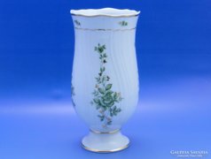 0B446 Erika mintás Hollóházi porcelán talpas váza