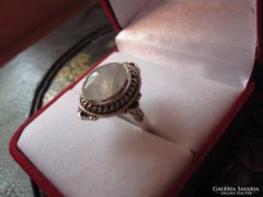 Antik ezüst holdköves gyűrű 1,8 cm