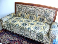 Antik dívány, kanapé