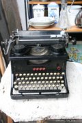 Régi, antik Urania írógép