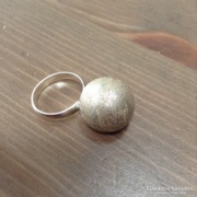 Osztrák ezüst gömbös gyűrű