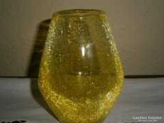 Karcagi fátyolüveg  váza 