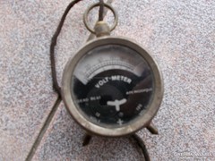 Vintage voltmeter