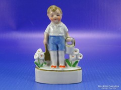 0B620 Antik WAGNER und APEL porcelán kertész fiú