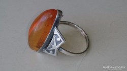 Régi Orosz 875 ös ezüst gyűrű borostyán kővel 