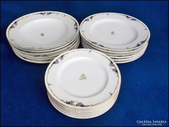 Ibolyás antik 18 darabos tányér készlet Epiag 