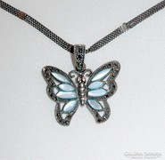 Ezüst pillangó medál opállal+nyaklánc