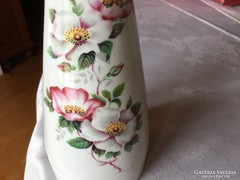 Aquincum porcelán váza, kézifestés
