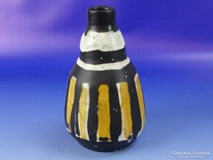 0H515 Régi Gorka Lívia sárga fekete kerámia váza