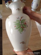 Hecsedli csipkebogyós motívumú Herendi nagy váza
