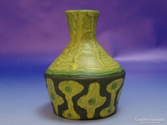 0I569 Jelzett Gorka Lívia kerámia váza 12 cm