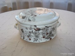 Antik, fedeles porcelán ételhordó szeder és madármintával