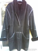 Gyönyörű női fekete vintage írha kabát szűccsel készített