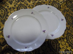 Zsolnay ,régi ibolyás tányérok