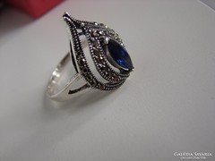 Kék köves ezüst 925 gyűrű markazittal