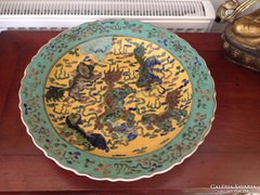 Hatalmas kínai porcelán tál, festett Fo oroszlán, 46 cm 