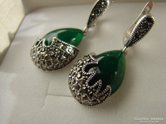 925 ezüst fülbevaló  Zöld achát kővel és markazittal 