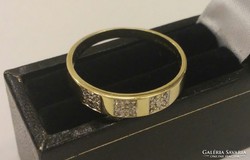 Sárga arany karikagyűrű, gyűrű 12 apró gyémánttal
