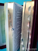 Koreai- Angol Biblia könyv Ázsia rajongóknak kötelező szerepjátékhoz is