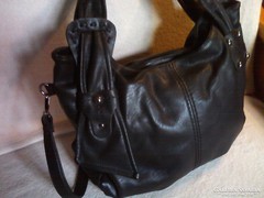 Fekete vintage női bőr utánzatú táska/ridikül
