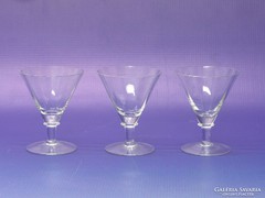 0L176 Régi likőrös talpas üveg pohár 3 darab