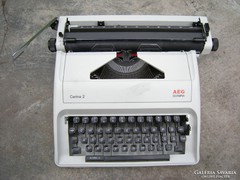 Retro AEG Olympia írógép mechanikus szalagos 