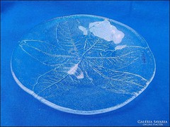 Kosta Boda levélmintás kristály üveg asztalközép 