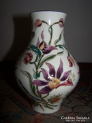 Zsolnay váza, orchidea mintás